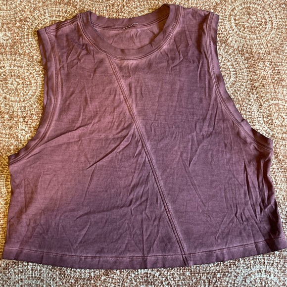Bundle of 2 Lululemon Tank Tops! Please read description for sizing. - Picture 6 of 12